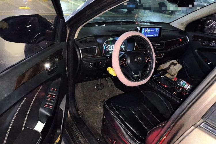 Used Dongfeng Fengon 580 2017 1.5T CVT Smart Style Model Driver Seat