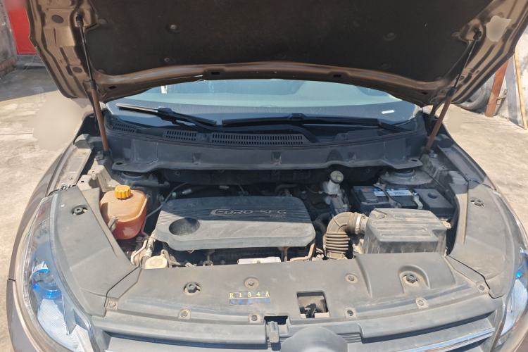 Used Dongfeng Fengon 580 2017 1.5T CVT Smart Style Model Engine Bay