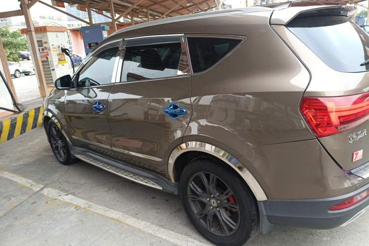 Used Dongfeng Fengon 580 2017 1.5T CVT Smart Connectivity Model Exterior 3