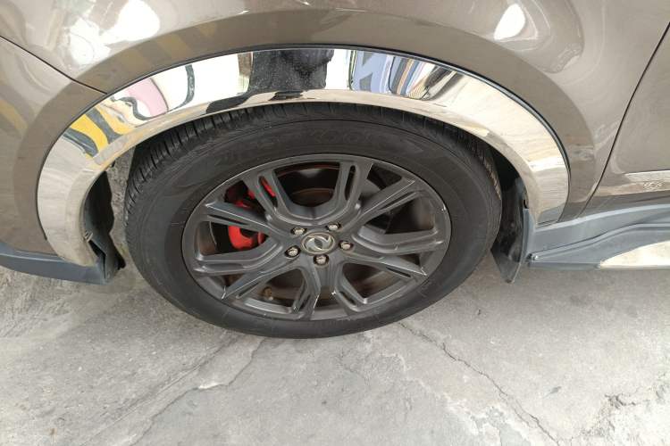 Used Dongfeng Fengon 580 2017 1.5T CVT Smart Connectivity Model Exterior 7