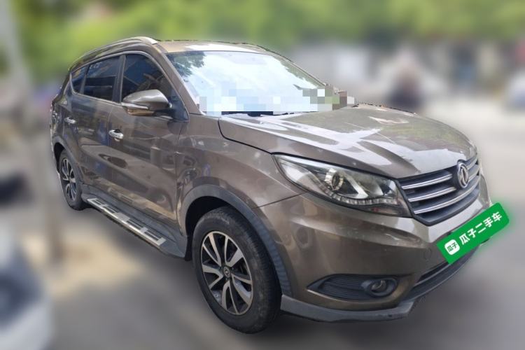 Used Dongfeng Fengon 580 2017 1.5T Manual Luxury Model Front Right 45 Deg