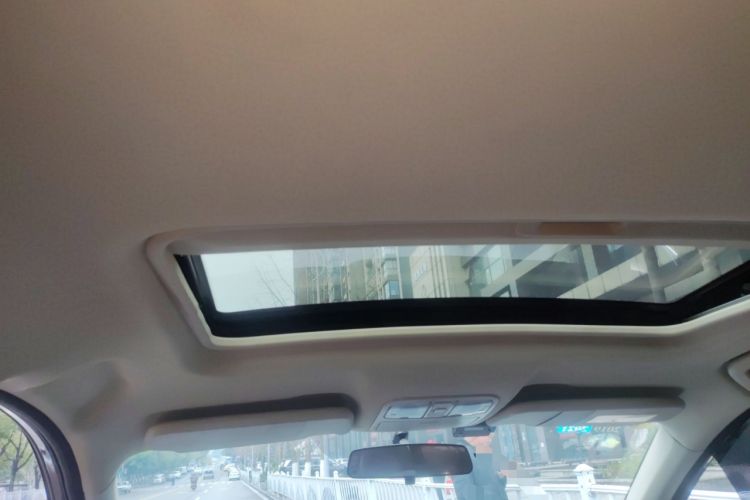Used Dongfeng Fengon 580 2017 1.5T CVT Comfort Model Headliner