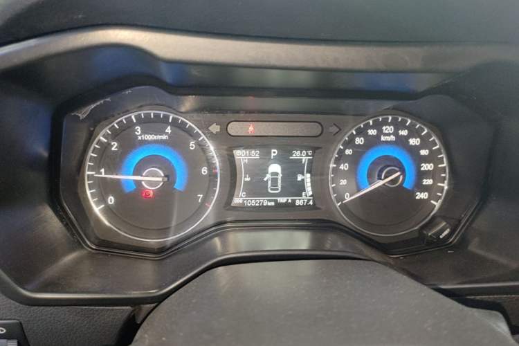 Used Dongfeng Fengon 580 2017 1.5T CVT Luxury Model Instrument Cluster