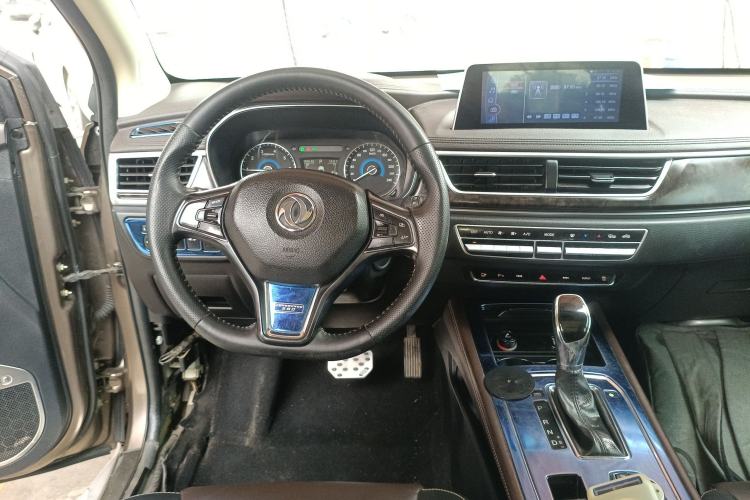 Used Dongfeng Fengon 580 2017 1.5T CVT Smart Connectivity Model Interior 2