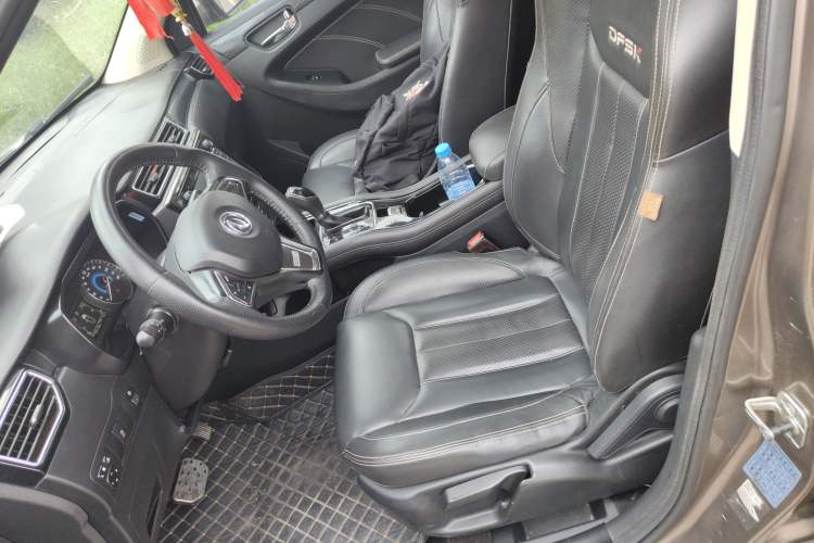 Used Dongfeng Fengon 580 2017 1.5T CVT Comfort Model Left Front Seat