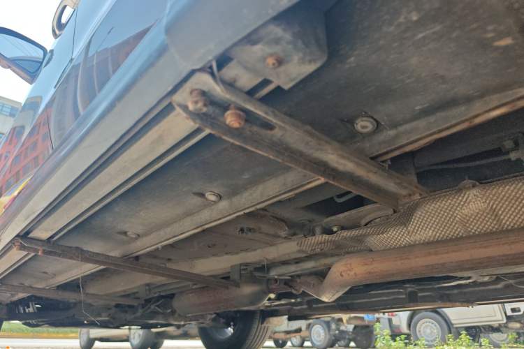 Used Dongfeng Fengon 580 2017 1.5T CVT Smart Style Model Left Side Sill