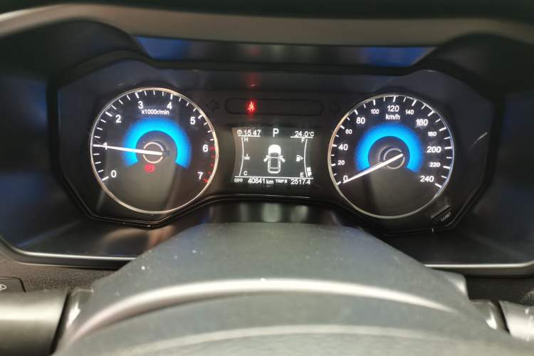 Used Dongfeng Fengon 580 2017 Revised Version 1.5T CVT Luxury Edition Odometer Close Up