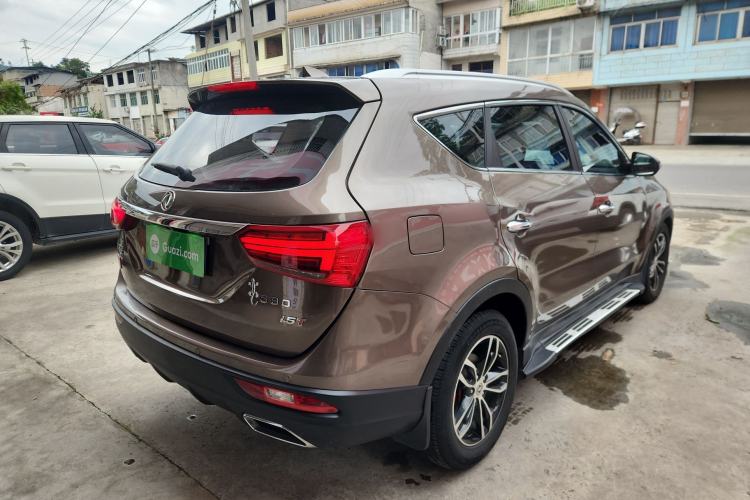 Used Dongfeng Fengon 580 2017 1.5T CVT Smart Style Model Rear Right 45 Deg