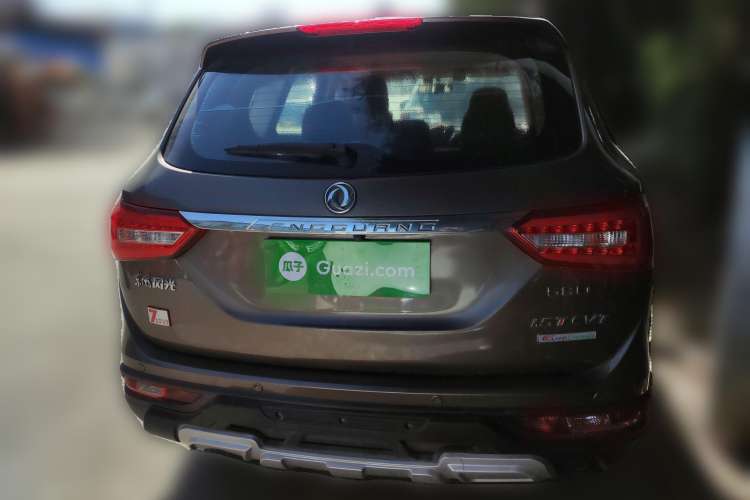 Used Dongfeng Fengon 580 2017 Revised Version 1.5T CVT Luxury Edition Rear