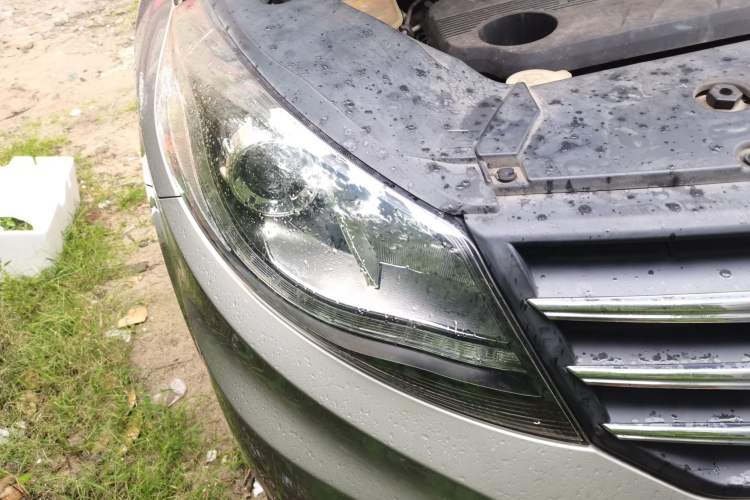 Used Dongfeng Fengon 580 2017 Revised Version 1.5T CVT Luxury Edition Right Front Headlight