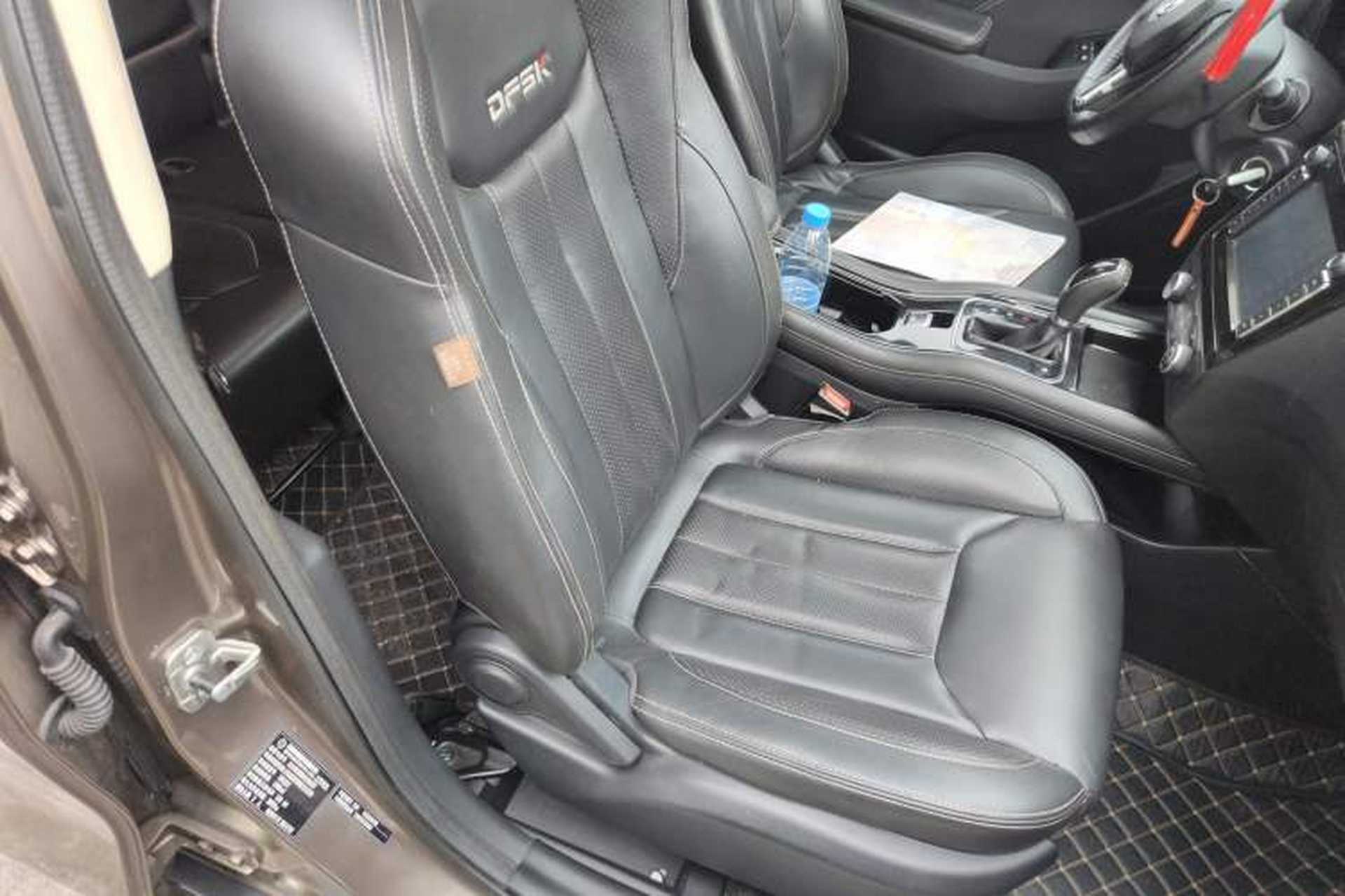 Used Dongfeng Fengon 580 2017 1.5T CVT Comfort Model Right Front Seat