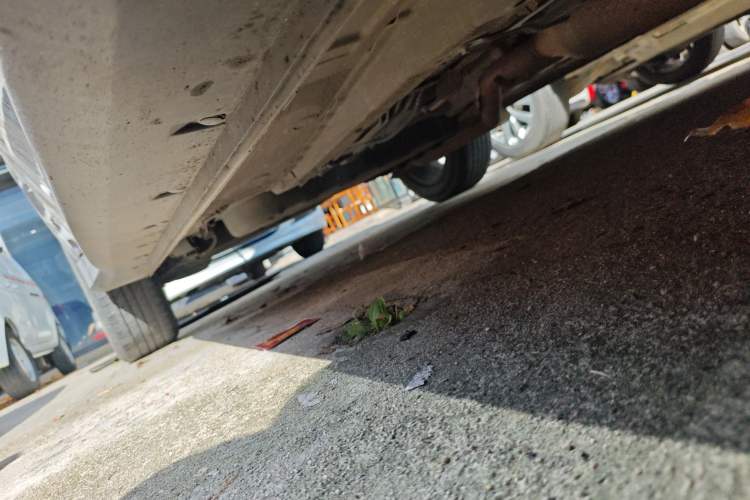 Used Dongfeng Fengon 580 2017 1.5T CVT Smart Style Model Right Side Sill