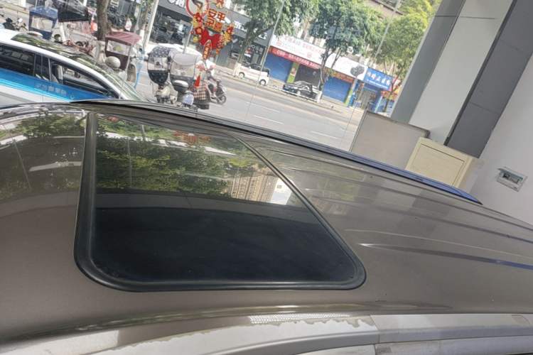 Used Dongfeng Fengon 580 2017 1.5T CVT Luxury Model Roof