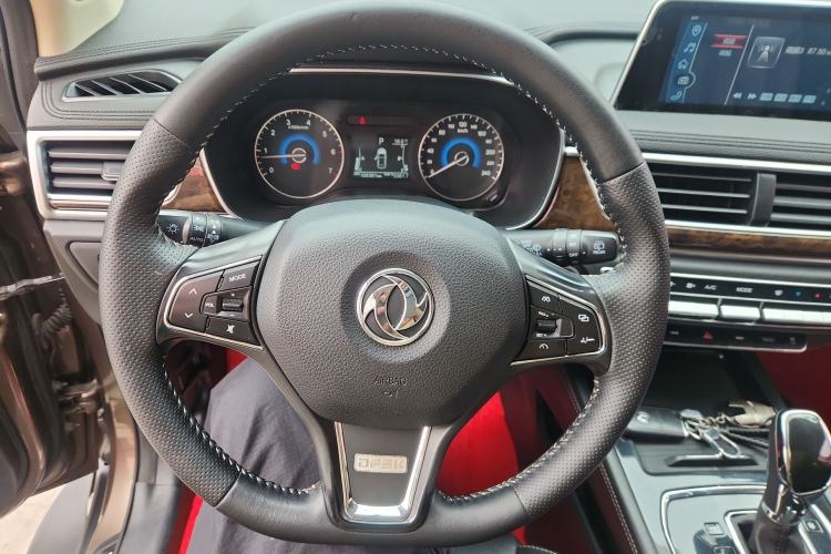 Used Dongfeng Fengon 580 2017 1.5T CVT Smart Style Model Steering Wheel