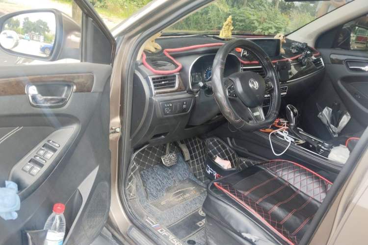 Used Dongfeng Fengon 580 2017 1.5T CVT Smart Style Model Driver Seat