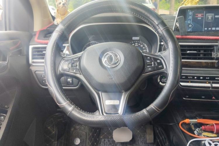 Used Dongfeng Fengon 580 2017 1.5T CVT Smart Style Model Steering Wheel