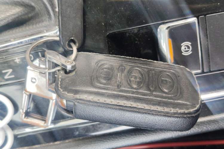Used Dongfeng Fengon 580 2017 1.5T CVT Smart Style Model Vehicle Key