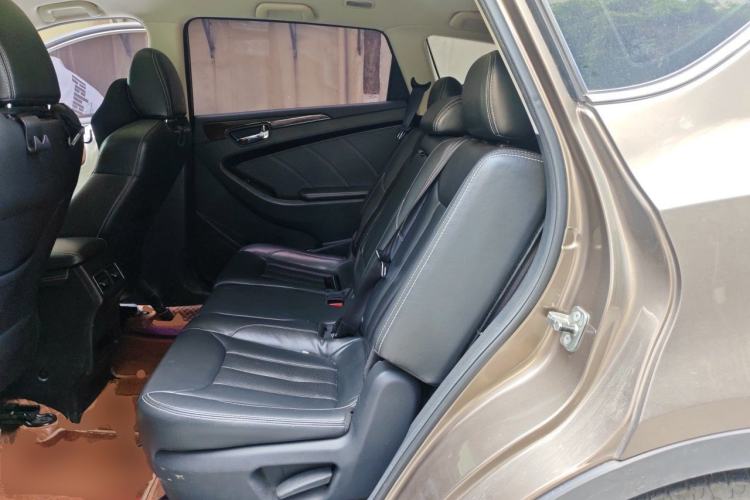 Used Dongfeng Fengon 580 2017 1.5T CVT Smart Style Model Left Rear Seat
