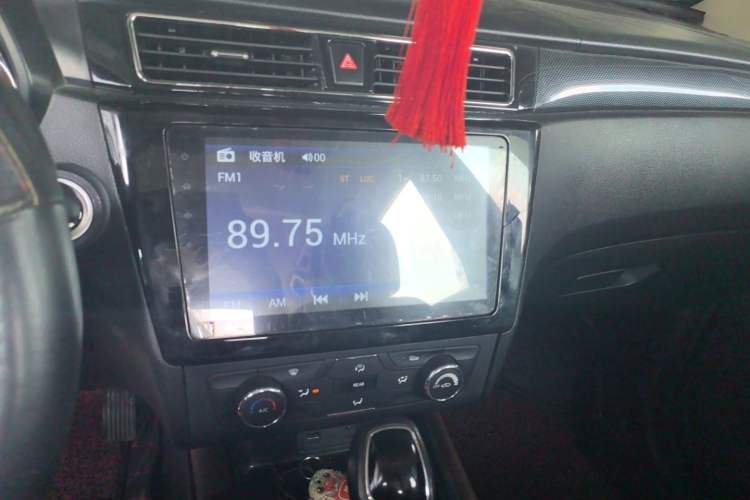 Used Dongfeng Fengon 580 2017 1.5T CVT Luxury Model Audio And AC Panel