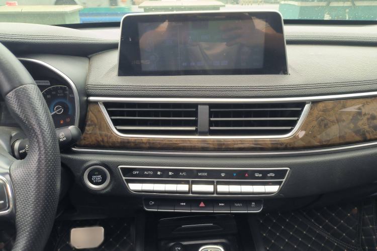 Used Dongfeng Fengon 580 2017 1.5T CVT Smart Style Model Audio And AC Panel