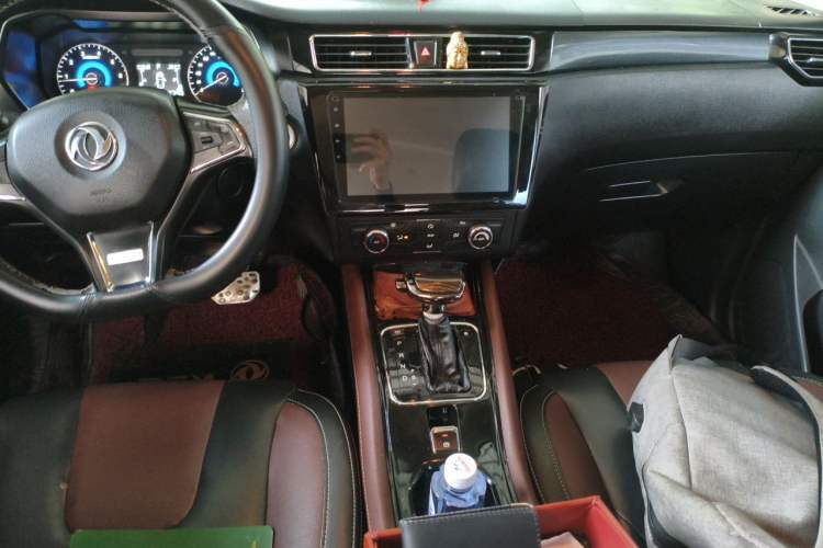 Used Dongfeng Fengon 580 2017 1.5T CVT Luxury Model Audio And AC Panel