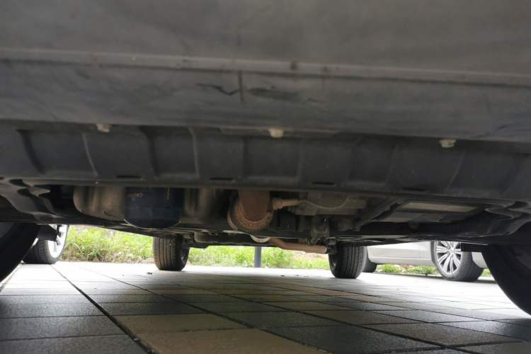 Used Dongfeng Fengon 580 2017 1.5T CVT Smart Style Model Chassis Front