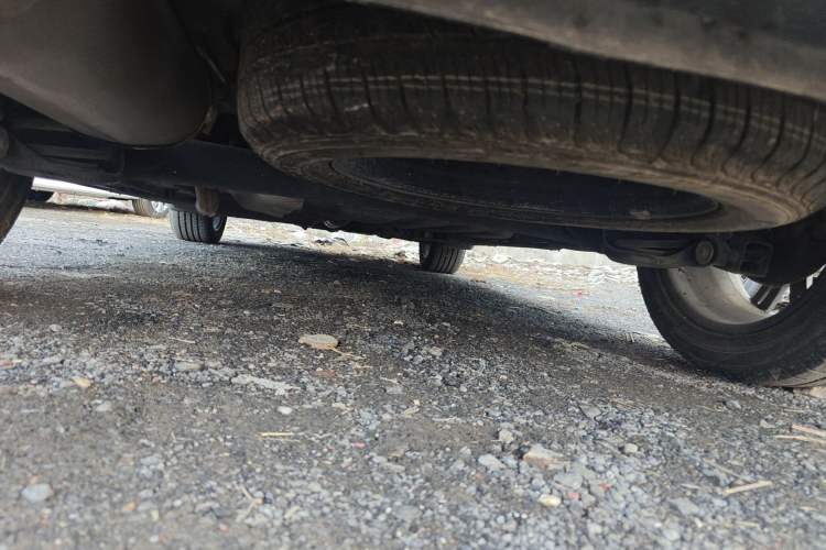 Used Dongfeng Fengon 580 2017 1.5T CVT Smart Connectivity Model Chassis Rear