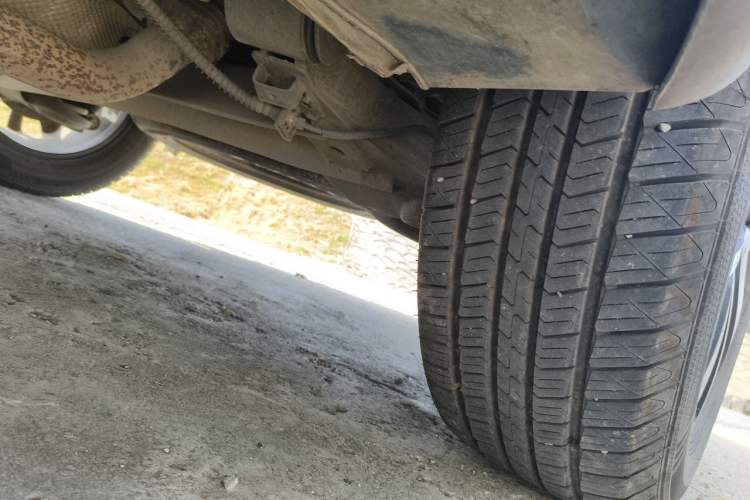 Used Dongfeng Fengon 580 2017 1.5T CVT Luxury Model Chassis Rear Left