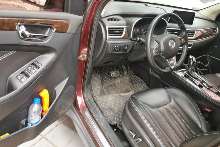 Used Dongfeng Fengon 580 2017 1.5T CVT Smart Style Model Driver Seat