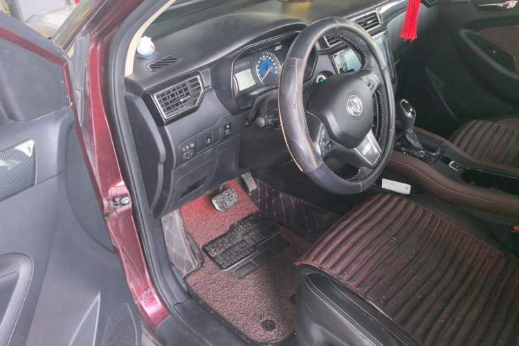 Used Dongfeng Fengon 580 2017 1.5T CVT Luxury Model Driver Seat