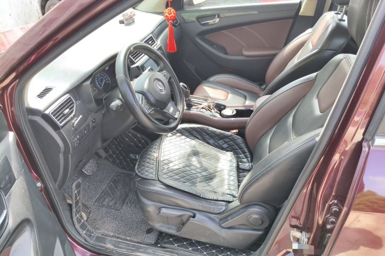 Used Dongfeng Fengon 580 2017 1.5T CVT Luxury Model Driver Seat
