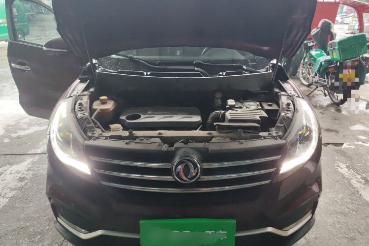 Used Dongfeng Fengon 580 2017 1.5T CVT Smart Style Model Engine Bay