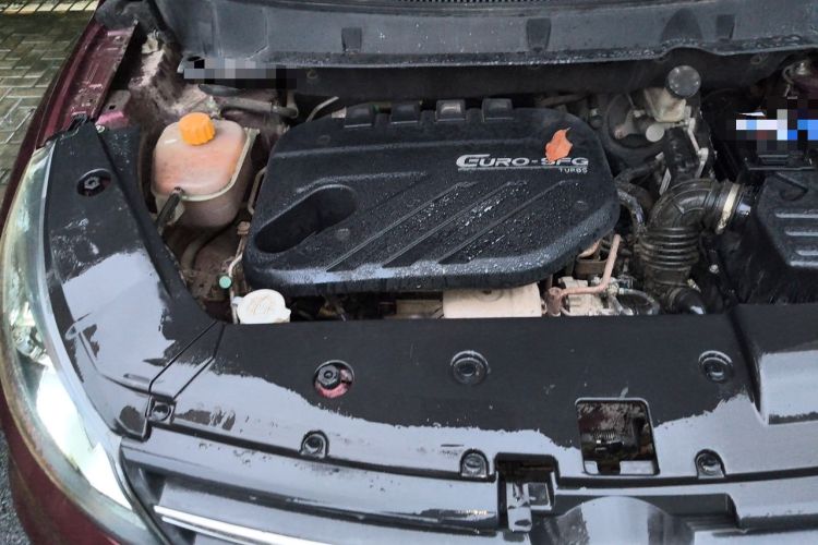Used Dongfeng Fengon 580 2017 1.5T CVT Luxury Model Engine Bay Right