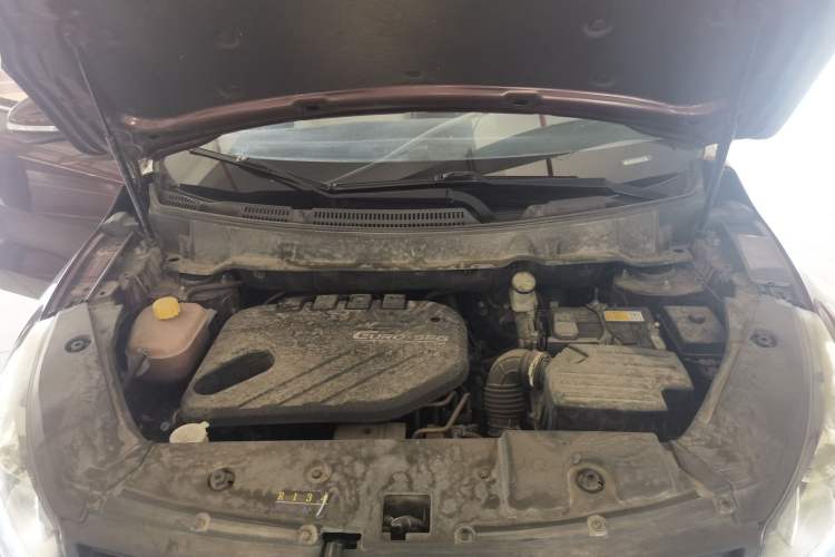 Used Dongfeng Fengon 580 2017 1.5T CVT Luxury Model Engine Bay