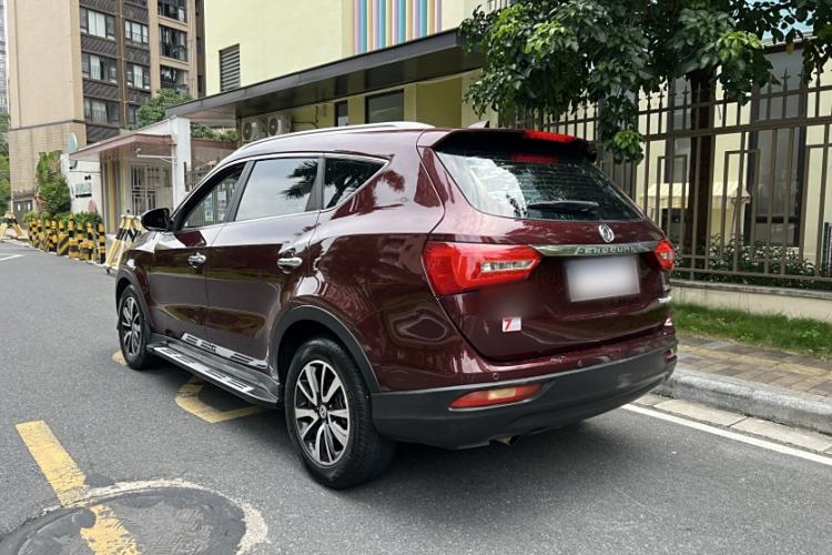 Used Dongfeng Fengon 580 2017 1.5T Manual Luxury Model Exterior 2