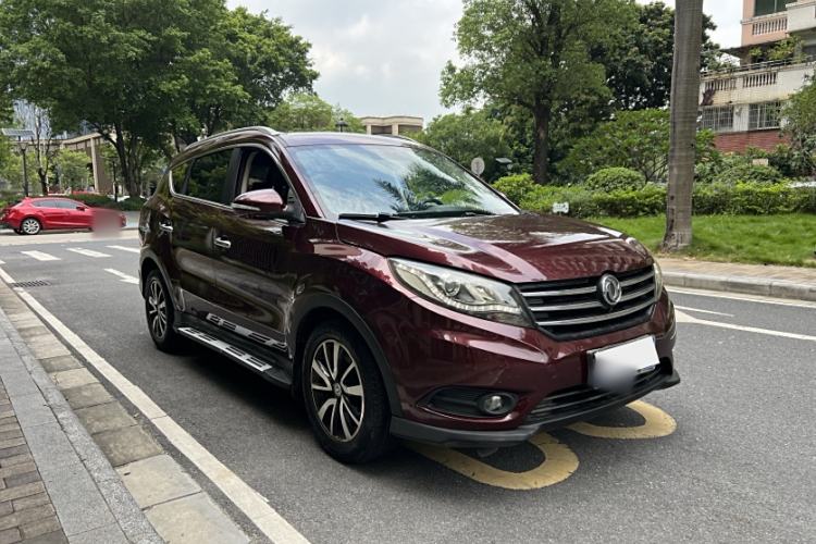 Used Dongfeng Fengon 580 2017 1.5T Manual Luxury Model Exterior 4