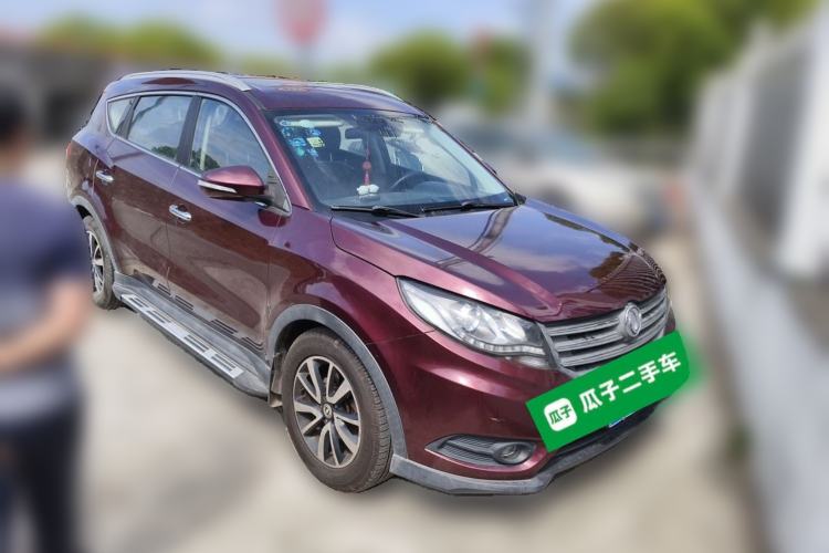 Used Dongfeng Fengon 580 2017 1.5T CVT Luxury Model Front Right 45 Deg
