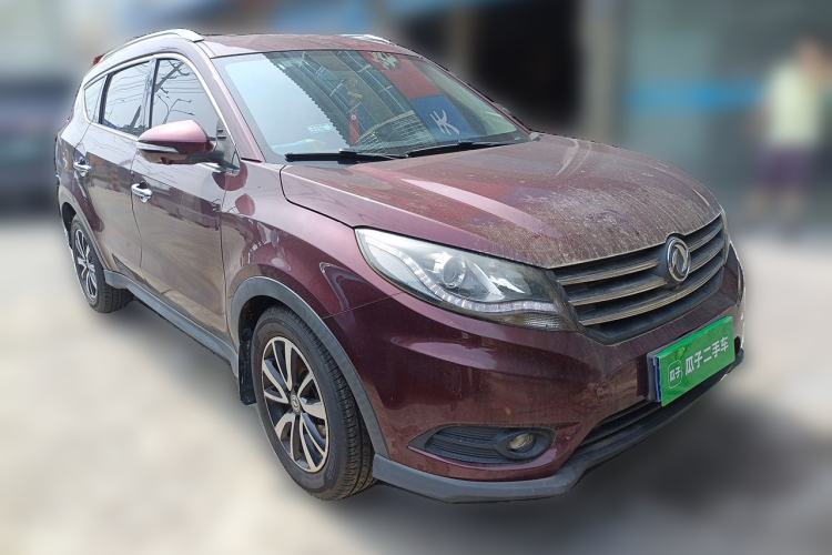 Used Dongfeng Fengon 580 2017 1.5T Manual Luxury Model Front Right 45 Deg