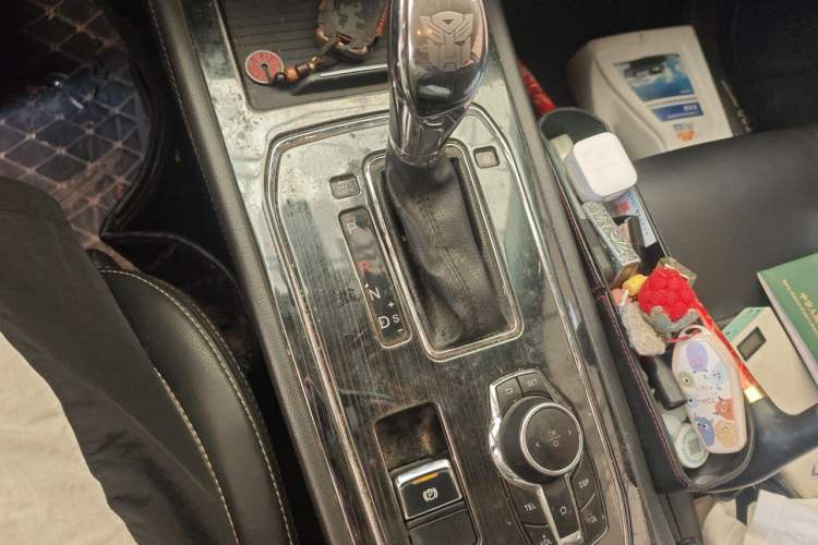 Used Dongfeng Fengon 580 2017 1.5T CVT Smart Style Model Gear Lever