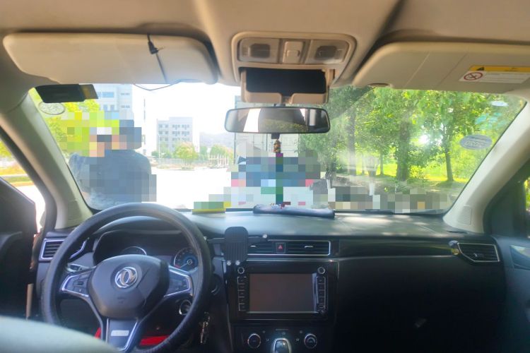 Used Dongfeng Fengon 580 2017 1.5T CVT Comfort Model Headliner