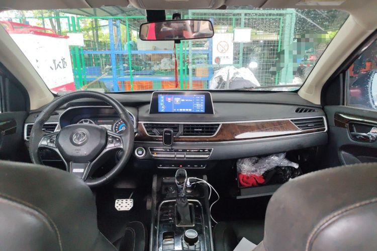 Used Dongfeng Fengon 580 2017 1.5T CVT Smart Style Model Headliner