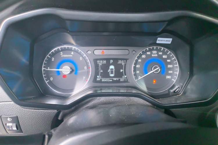 Used Dongfeng Fengon 580 2017 1.5T CVT Luxury Model Instrument Cluster