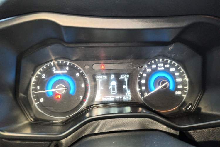 Used Dongfeng Fengon 580 2017 1.5T CVT Luxury Model Instrument Cluster