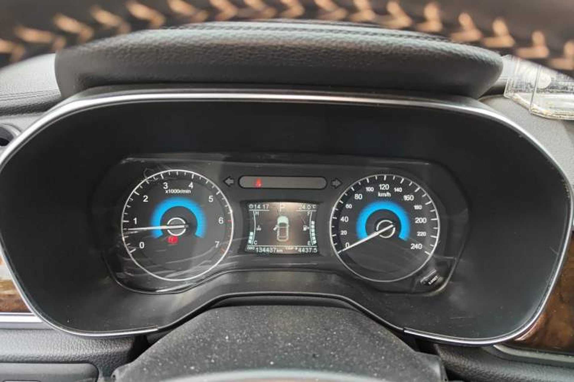 Used Dongfeng Fengon 580 2017 1.5T CVT Smart Style Model Instrument Cluster