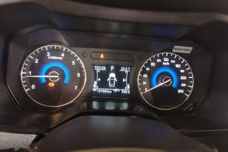 Used Dongfeng Fengon 580 2017 1.5T CVT Luxury Model Instrument Cluster