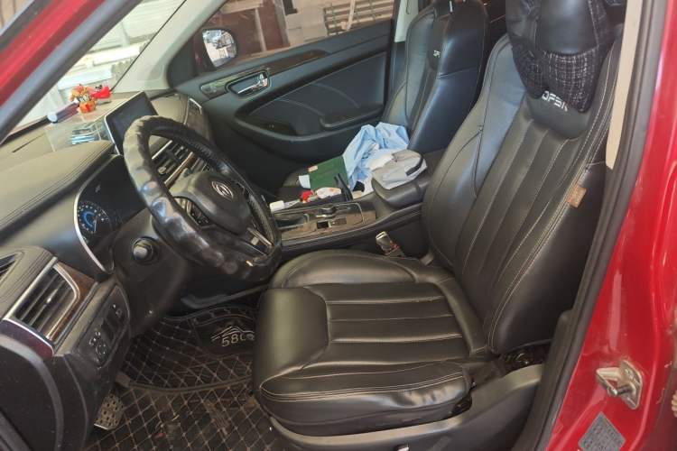 Used Dongfeng Fengon 580 2017 1.5T CVT Smart Style Model Left Front Seat