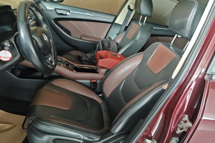 Used Dongfeng Fengon 580 2017 1.5T CVT Luxury Model Left Front Seat