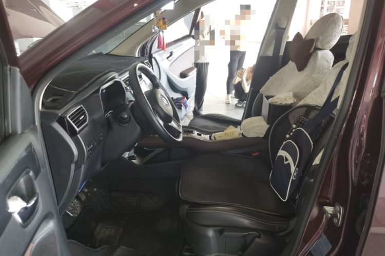 Used Dongfeng Fengon 580 2017 1.5T CVT Luxury Model Left Front Seat