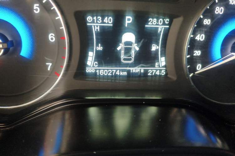 Used Dongfeng Fengon 580 2017 1.5T CVT Luxury Model Odometer Close Up