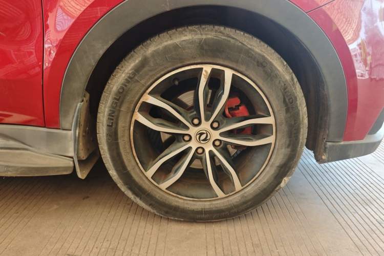 Used Dongfeng Fengon 580 2017 1.5T CVT Smart Style Model Right Front Wheel Hub
